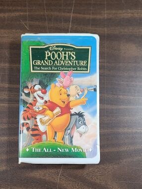 Disney Pooh's Grand Adventure VHS Movie in Clamshell
